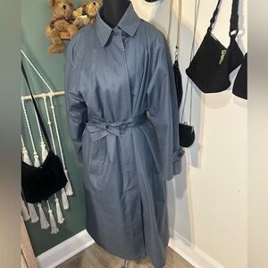 Vintage London Fog Trench Coat Women’s 12 Reg Removable Liner Made in USA